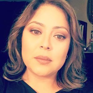 Meet your Posher, Fatima